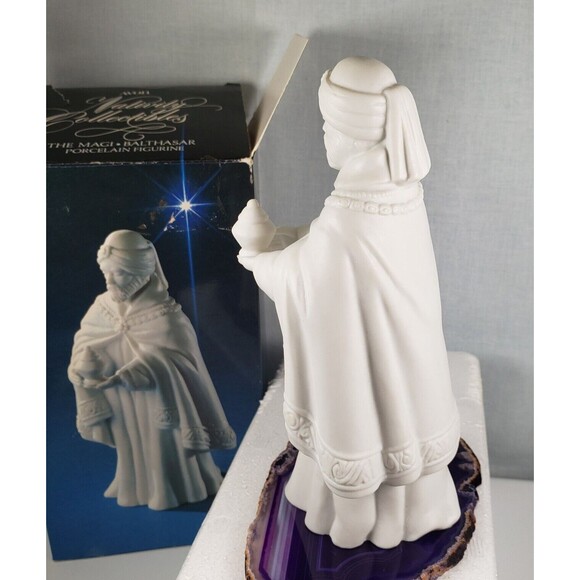 Vintage 1982 AVON Nativity Collectibles The Magi Bathasar Porcelain Figurine Box - Picture 10 of 16